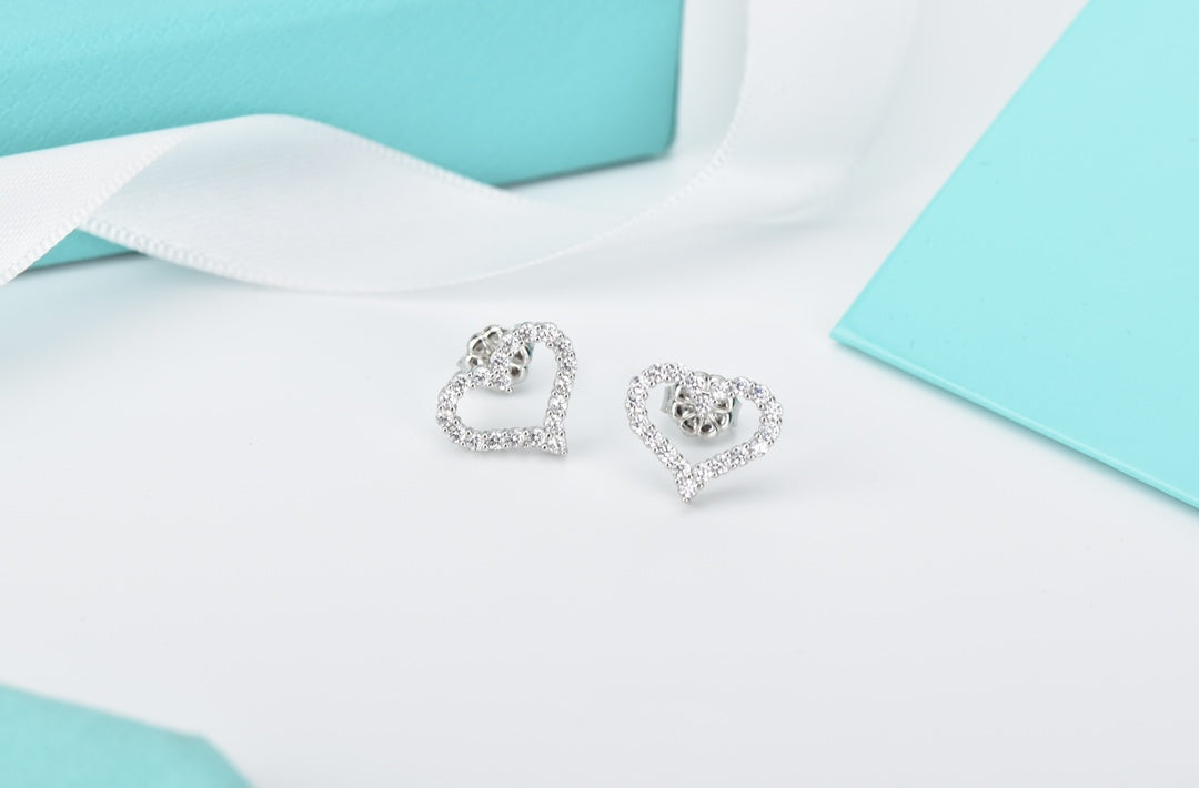 [Hyrra Jewelry]OPEN HEART STUD DIAMOND EARRINGS