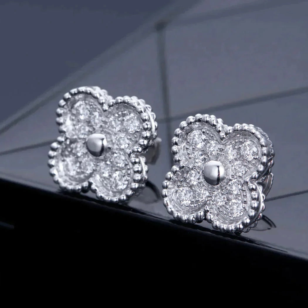 [⭐Hyrra Jewelry]CLOVER 1 MOTIFS DIAMOND STUD EARRINGS SILVER