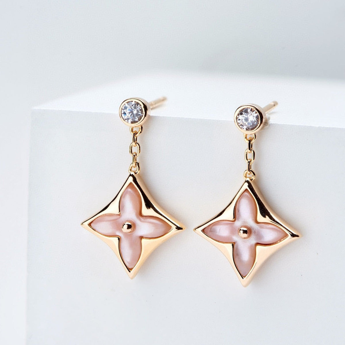[⭐Hyrra Jewelry]DOUBLE STAR PINK GOLD MOP DROP EARRINGS