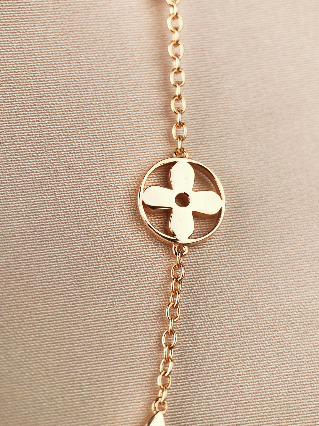 [⭐Hyrra Jewelry]STAR AND SUN 7 MOTIFS GOLD BRACELET