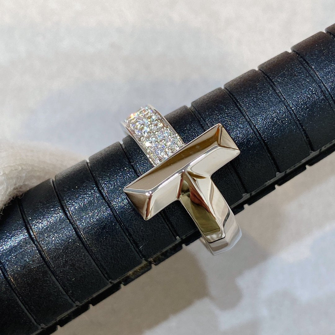 [Hyrra Jewelry]T WIRE MEDIUM DIAMOND RING