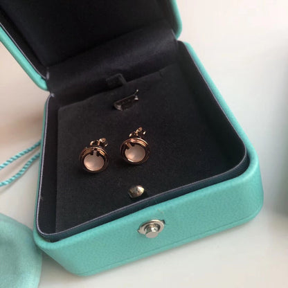 [Hyrra Jewelry]PEARL CIRCLE EARRINGS MOTHER