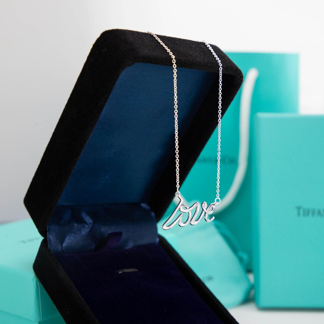 [Hyrra Jewelry]PALOMA S GRAFFITI LOVE NECKLACE