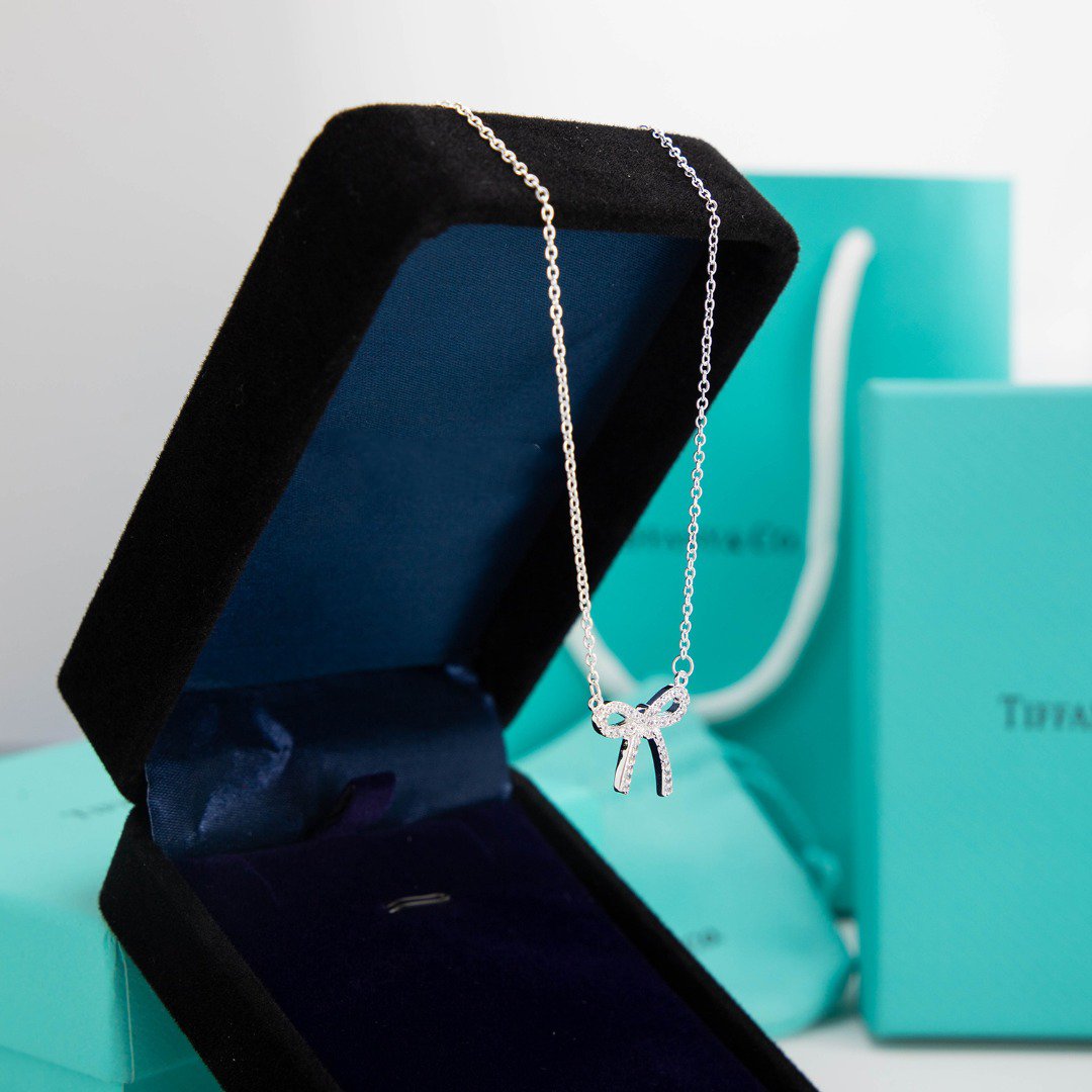[Hyrra Jewelry]RIBBON NECKLACE BOW PENDANT DIAMOND CHARM CHAIN