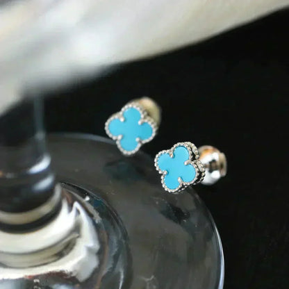 [⭐Hyrra Jewelry]CLOVER MINI 9.5MM ONYX STUD EARRINGS SILVER