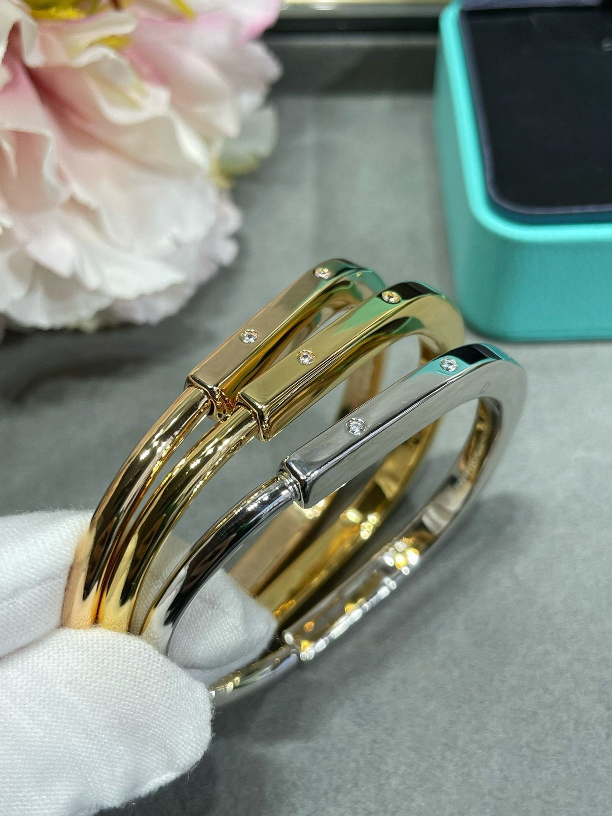 [Hyrra Jewelry]LOCK BRACELET 8 DIAMOND