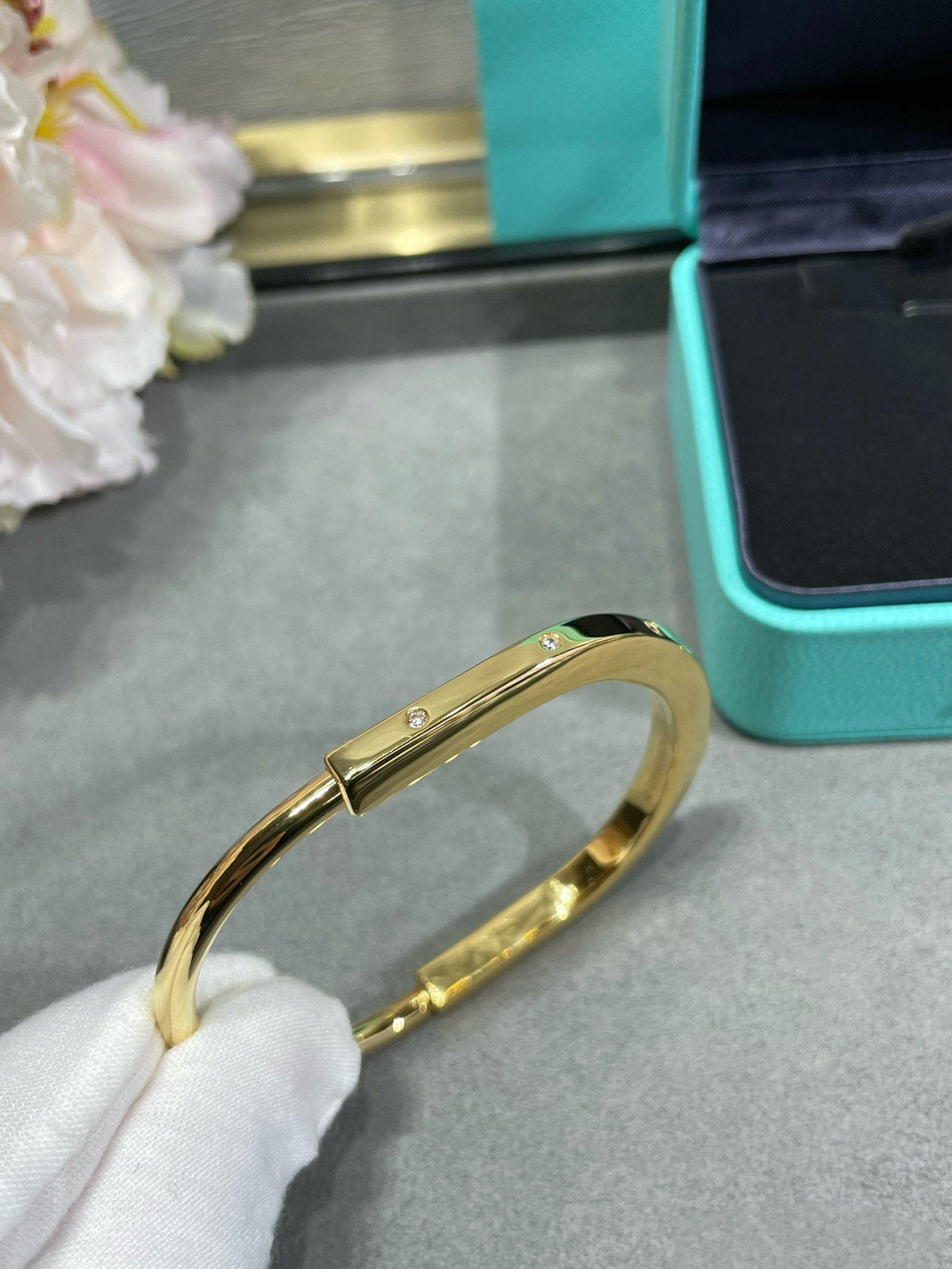 [Hyrra Jewelry]LOCK BRACELET 8 DIAMOND