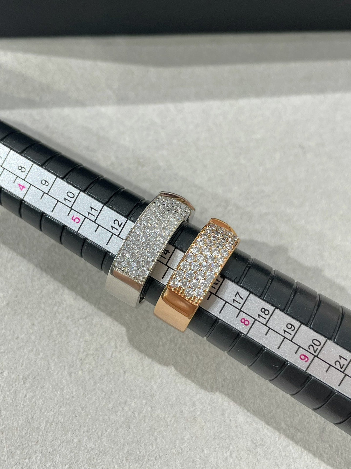 [⭐Hyrra Jewelry]LIENS EVIDENCE  DIAMOND PAVED RING