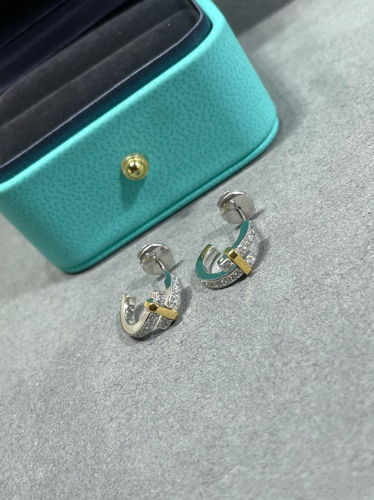 [Hyrra Jewelry]EDGE DIAMOND PINK GOLD EARRINGS