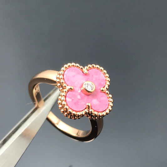 [⭐Hyrra Jewelry]CLOVER RHODONITE ROSE GOLD RING