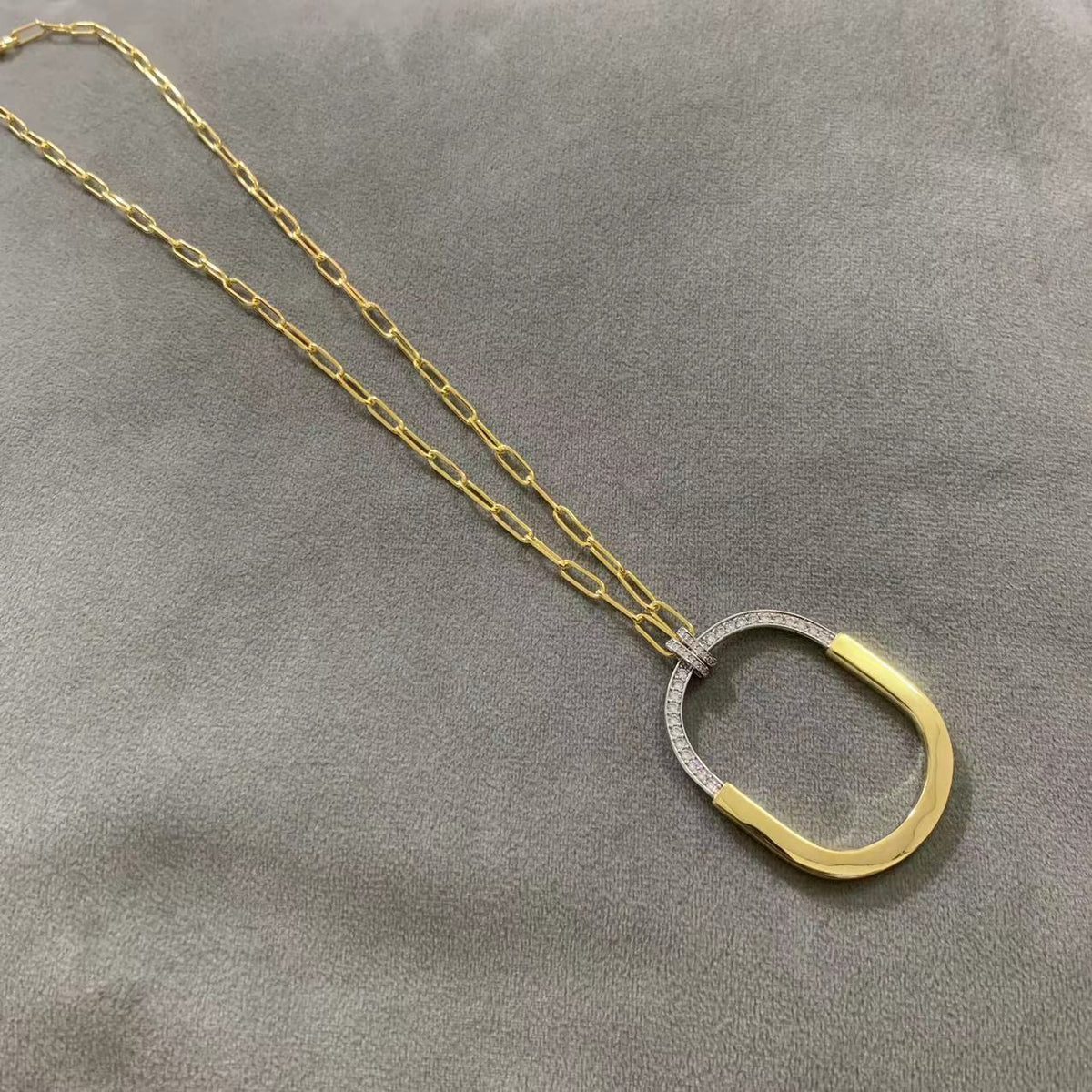 [Hyrra Jewelry]LOCK DIAMOND NECKLACE