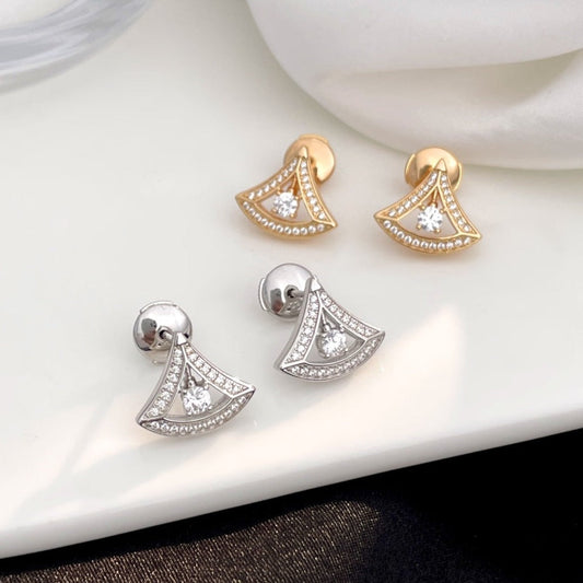 [⭐Hyrra Jewelry]DREAM MINI DIAMOND STUD EARRINGS