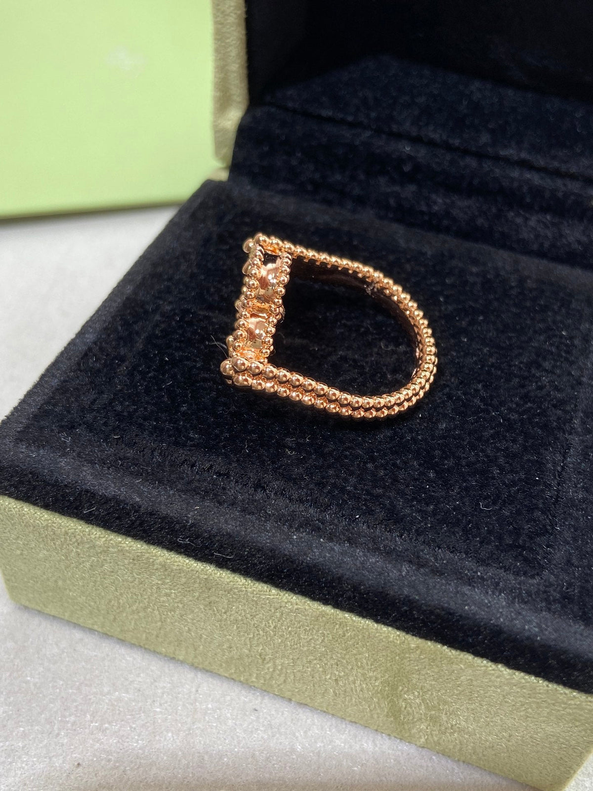 [⭐Hyrra Jewelry]CLOVER RIVERSIBLE ROSE GOLD RING