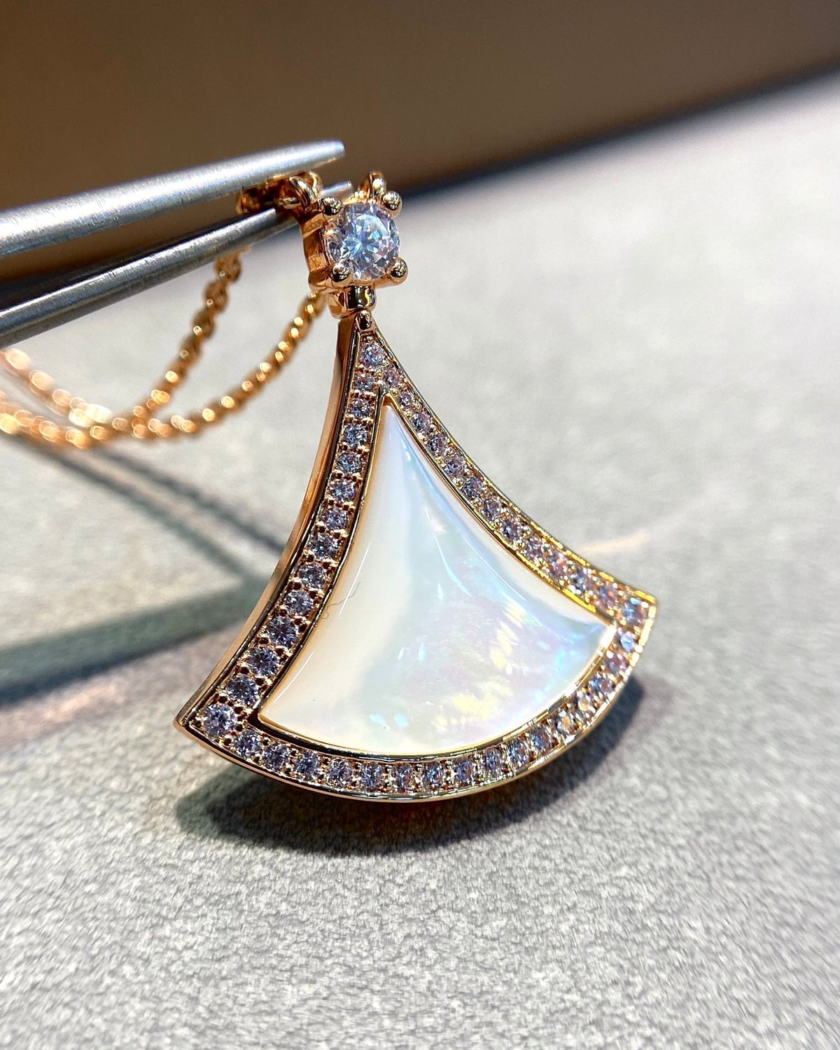 [⭐Hyrra Jewelry]DREAM MOP DIAMOND PAVED PINK GOLD NECKLACE