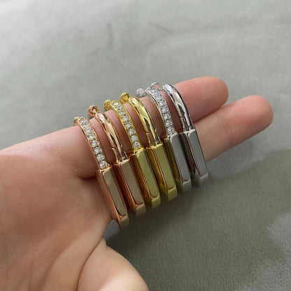 [Hyrra Jewelry]LOCK MEDIUM DIAMNOND EARRINGS