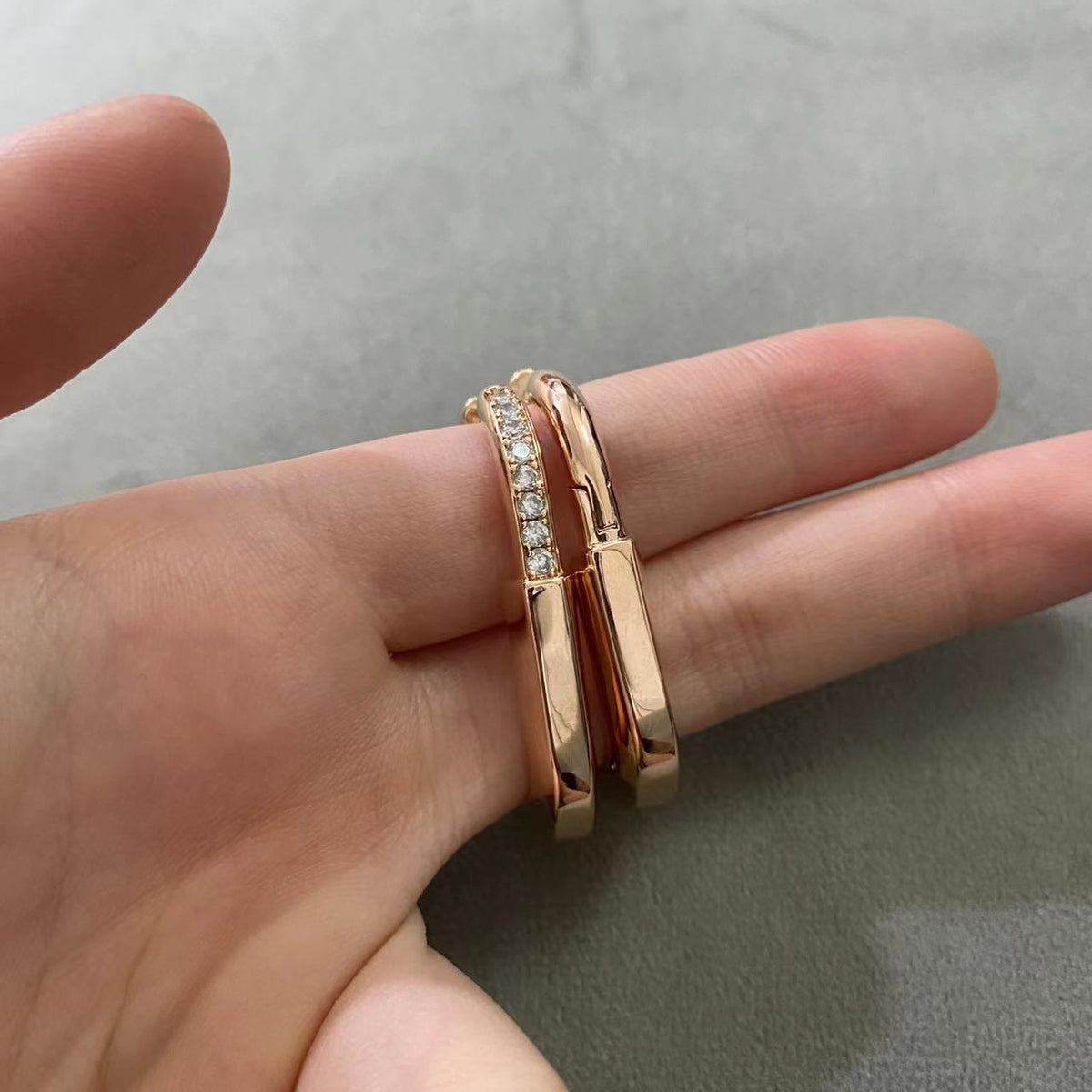 [Hyrra Jewelry]LOCK MEDIUM DIAMNOND EARRINGS