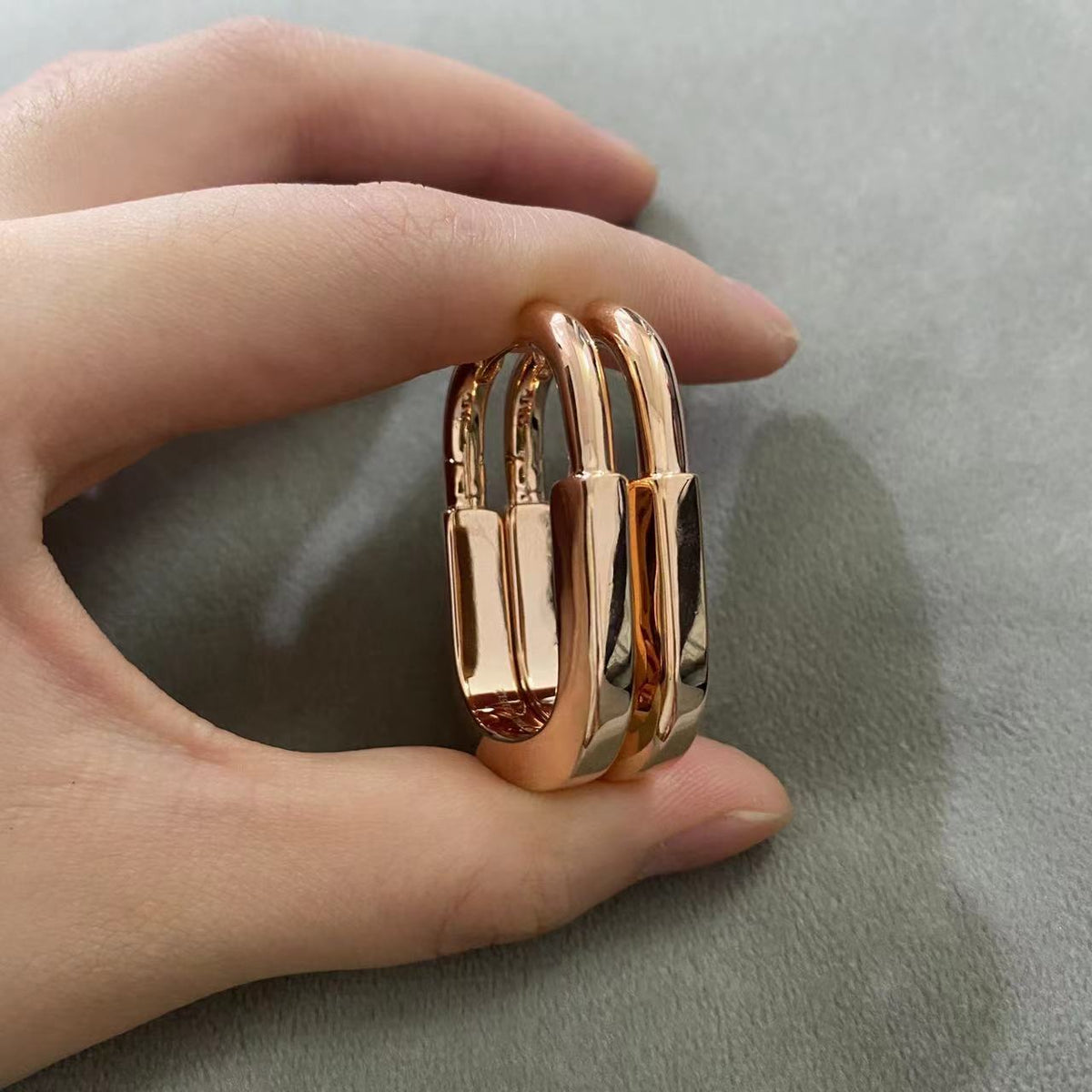 [Hyrra Jewelry]LOCK MEDIUM EARRINGS
