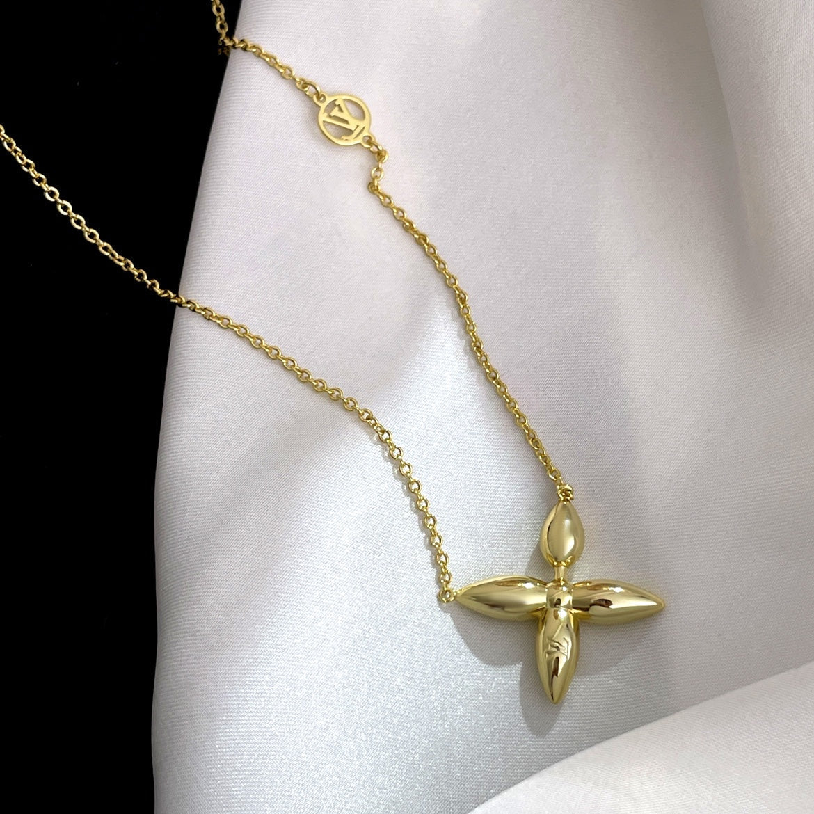 [⭐Hyrra Jewelry]LOUISETTE GOLD NECKLACE