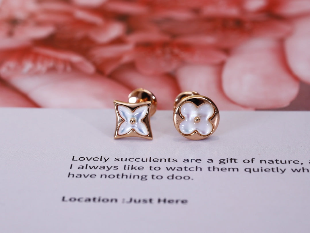 [⭐Hyrra Jewelry]STAR AND SUN PINK GOLD MOP STUD EARRINGS