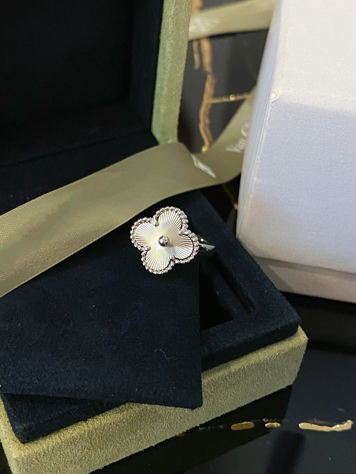 [⭐Hyrra Jewelry]CLOVER SILVER RING