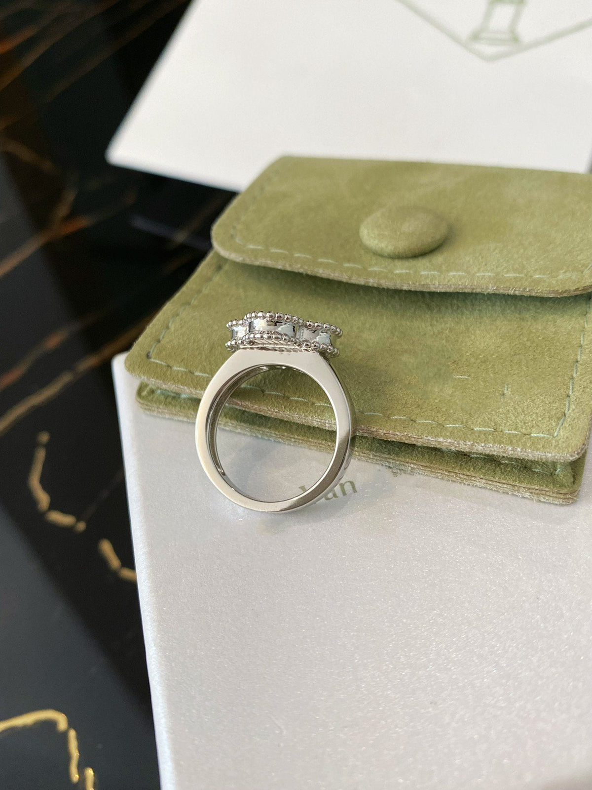 [⭐Hyrra Jewelry]CLOVER SILVER RING