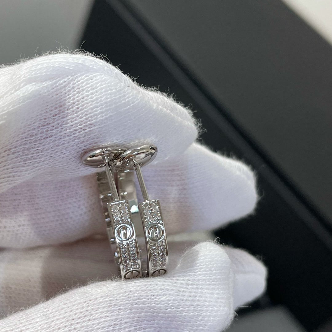 [⭐Hyrra Jewelry]LOVE DIAMOND SILVER HOOP EARRINGS
