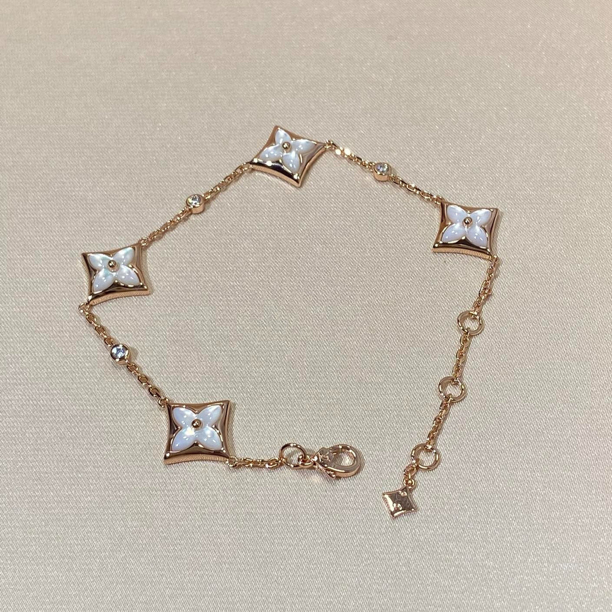 [⭐Hyrra Jewelry]STAR 4 MOTIF MOP DIAMOND PINK GOLD BRACELET