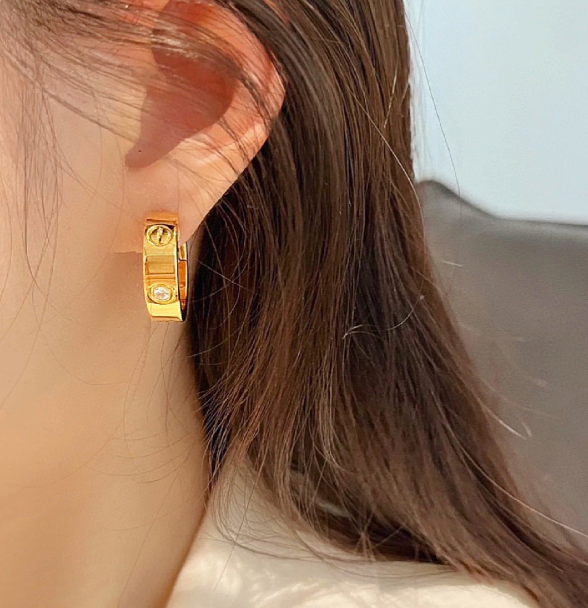 [⭐Hyrra Jewelry]LOVE 5.5MM 1 DIAMOND EARRINGS