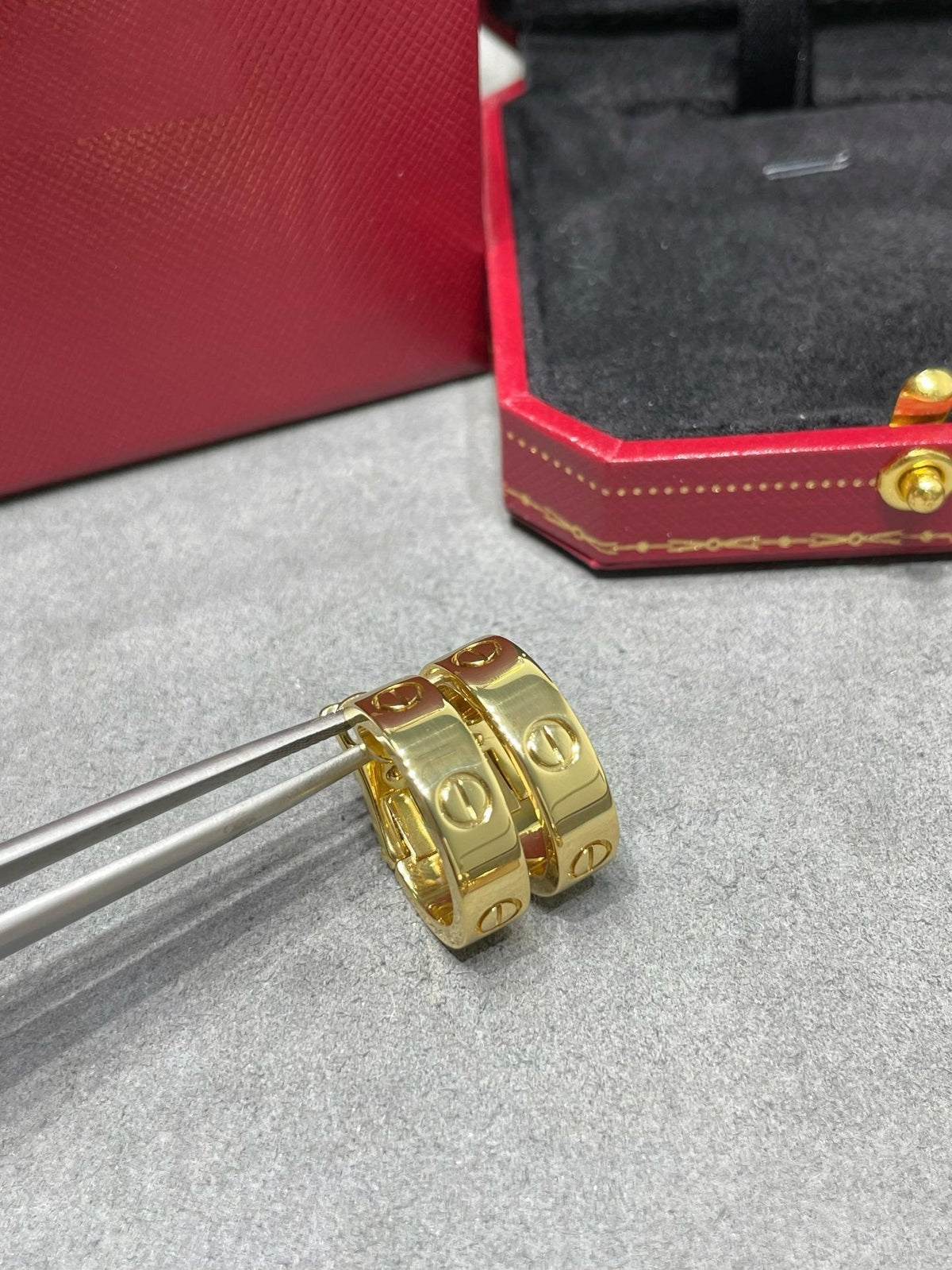 [⭐Hyrra Jewelry]LOVE 5.5MM EARRINGS