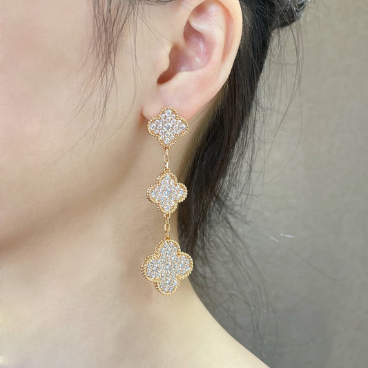 [⭐Hyrra Jewelry]CLOVER 3 MOTIFS DIAMOND PAVED ROSE GOLD EARRINGS