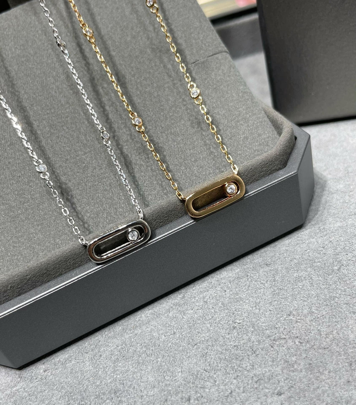 [⭐Hyrra Jewelry]MOVE UNO DIAMOND NECKLACE