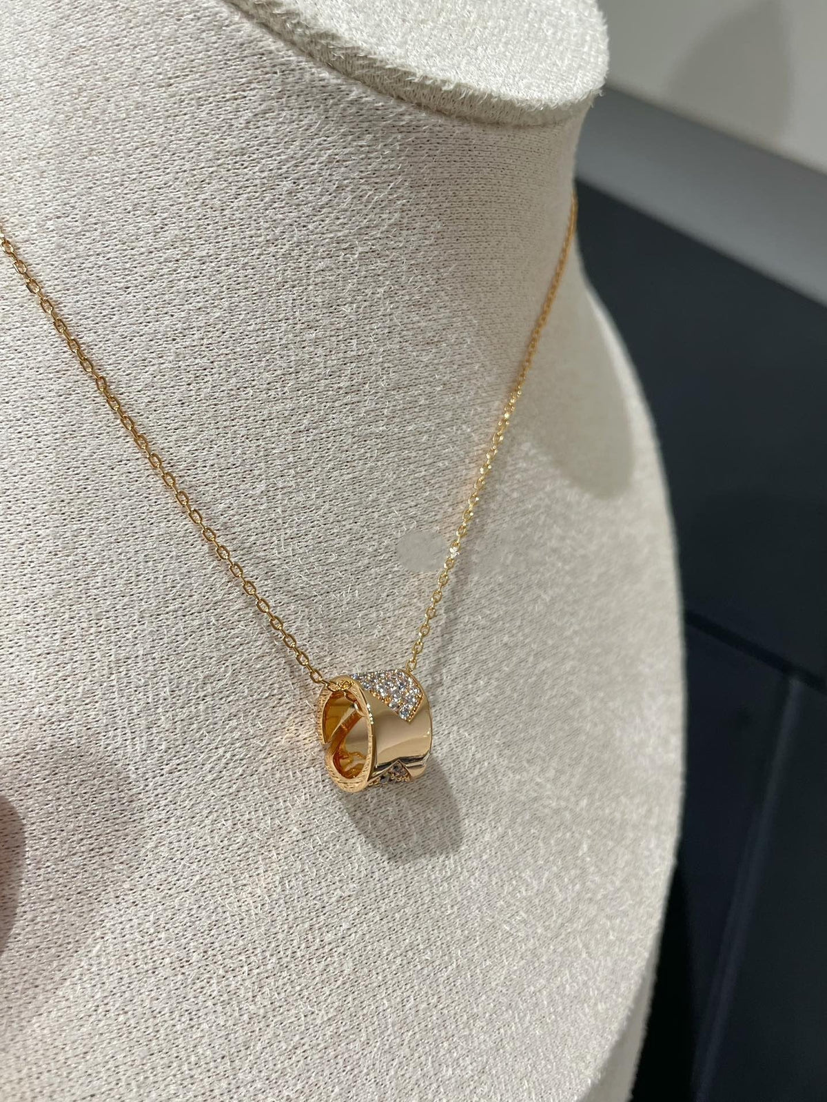 [⭐Hyrra Jewelry]LIENS EVIDENCE DIAMOND PAVED NECKLACE