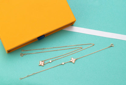 [⭐Hyrra Jewelry]STAR PINK MOP 1 DIAMOND PINK GOLD NECKLACE