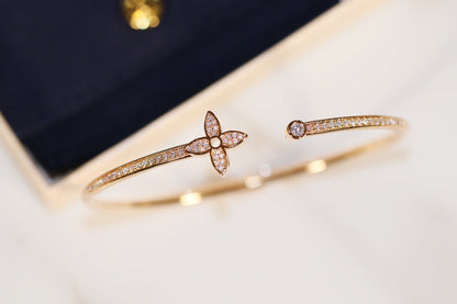 [⭐Hyrra Jewelry]IDYLLE GOLD OPEN BRACELET DIAMOND PAVED