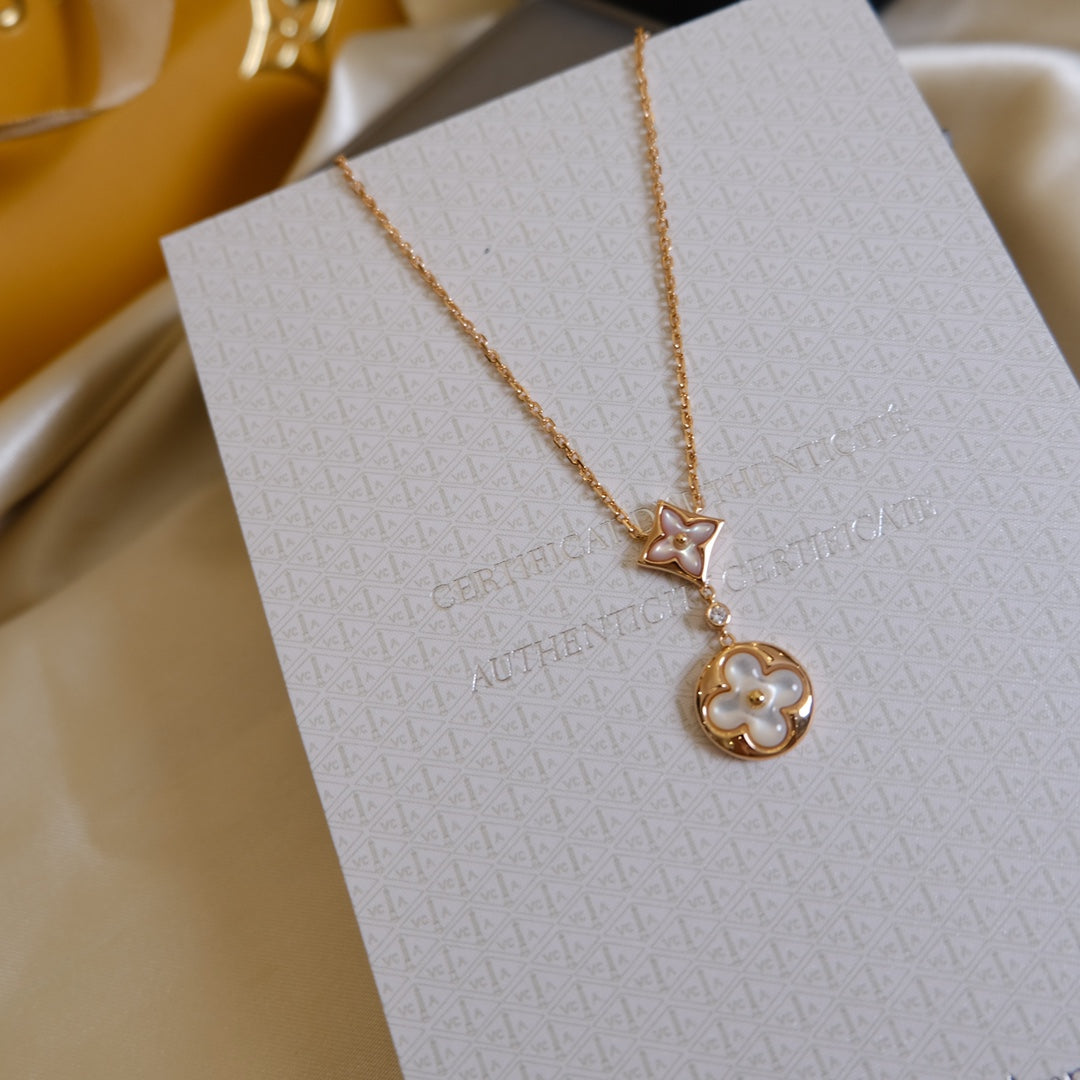 [⭐Hyrra Jewelry]STAR AND SUN WHITE MOP 2 MOTIF PINK GOLD NECKLACE