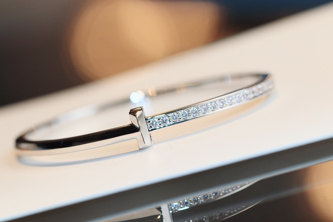 [Hyrra Jewelry]NARROW T1 HINGED BANGLE DIAMOND SILVER