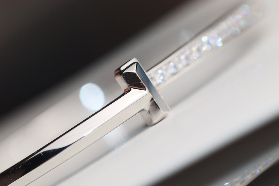 [Hyrra Jewelry]NARROW T1 HINGED BANGLE DIAMOND SILVER