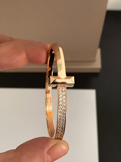 [Hyrra Jewelry]T1 WIDE DIAMOND HINGED BANGLE PINK GOLD