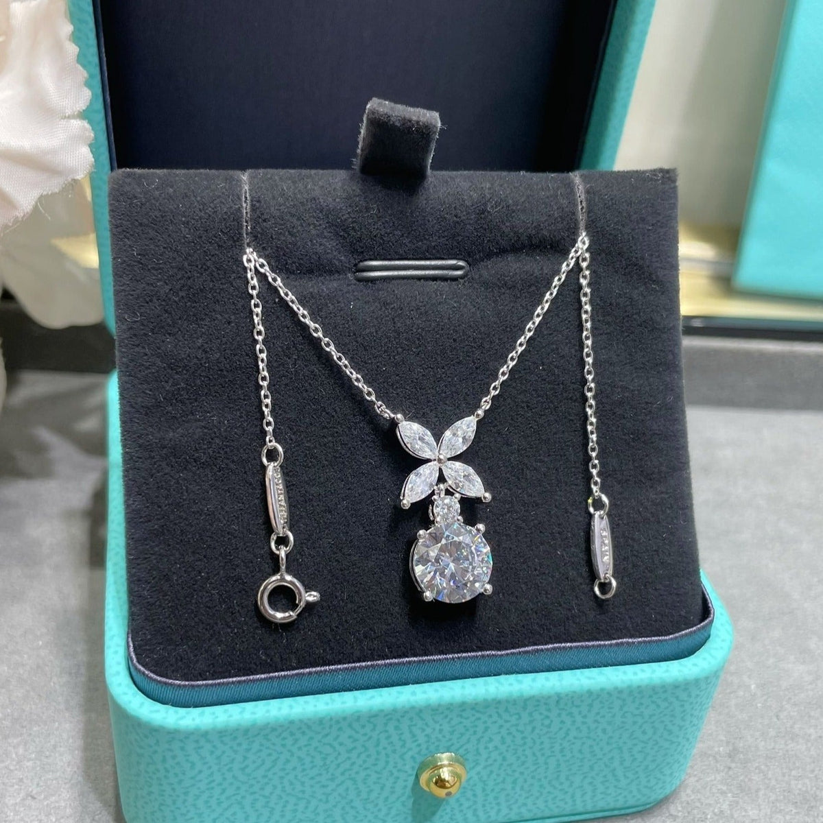 [Hyrra Jewelry]VICTORIA PENDANT SILVER DIAMOND NECKLACE