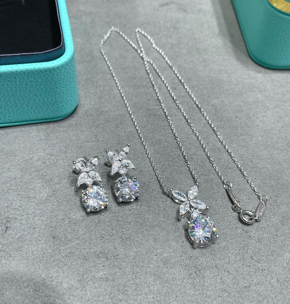 [Hyrra Jewelry]VICTORIA PENDANT SILVER DIAMOND NECKLACE