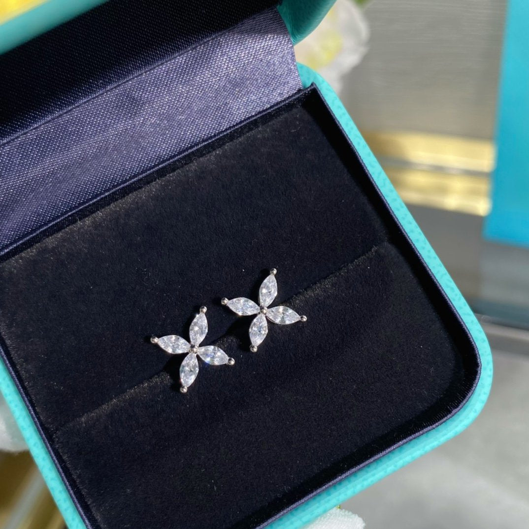 [Hyrra Jewelry]VICTORIA SILVER DIAMOND STUD MINI EARRINGS