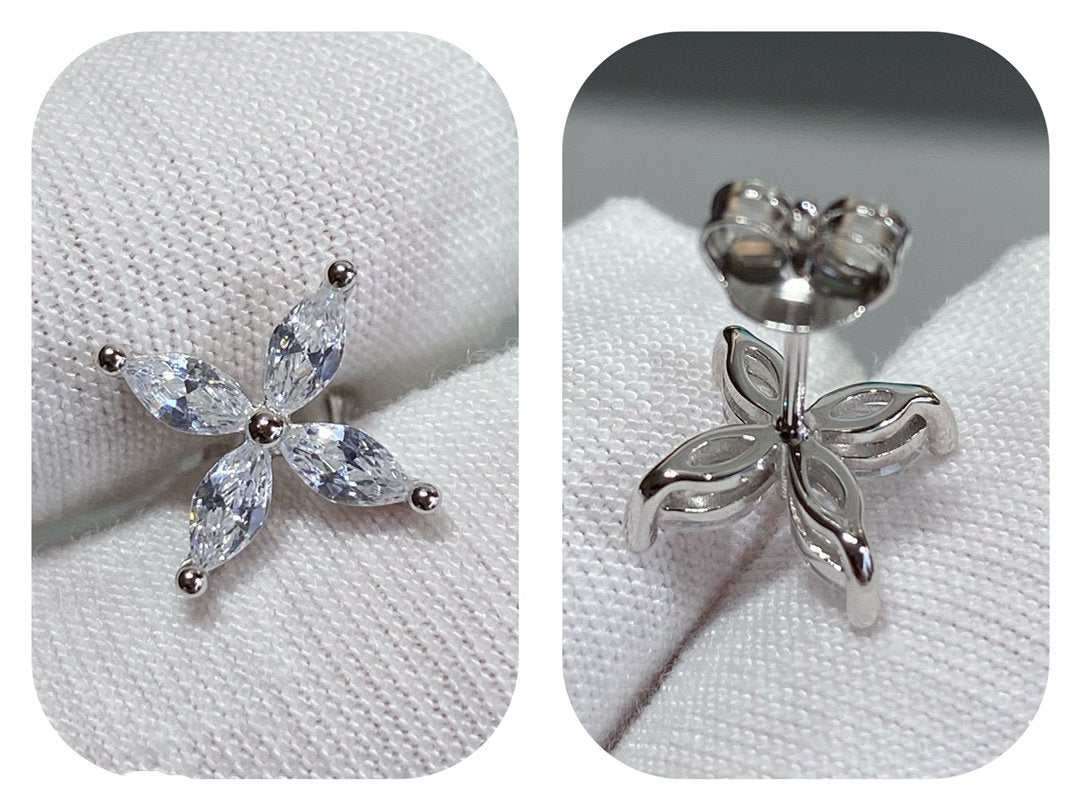 [Hyrra Jewelry]VICTORIA SILVER DIAMOND STUD MINI EARRINGS