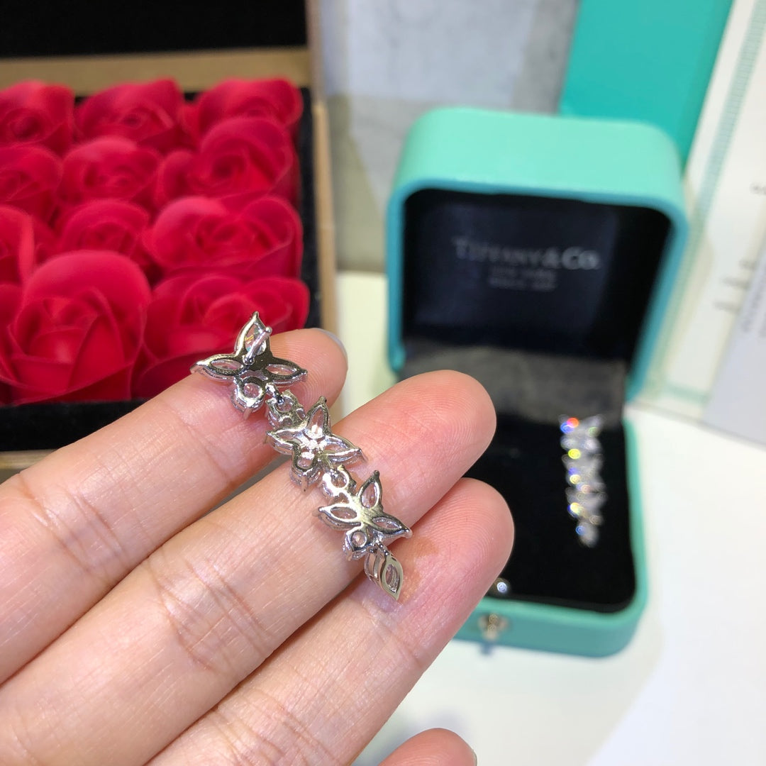 [Hyrra Jewelry]VICTORIA SILVER DIAMOND DROP EARRINGS