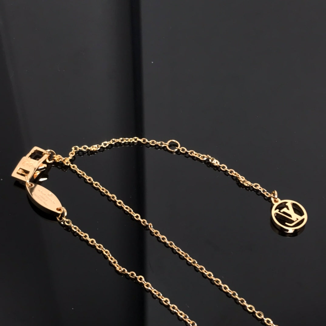 [⭐Hyrra Jewelry]COLOR BLOSSOM PINK MOP SUN GOLD NECKLACE