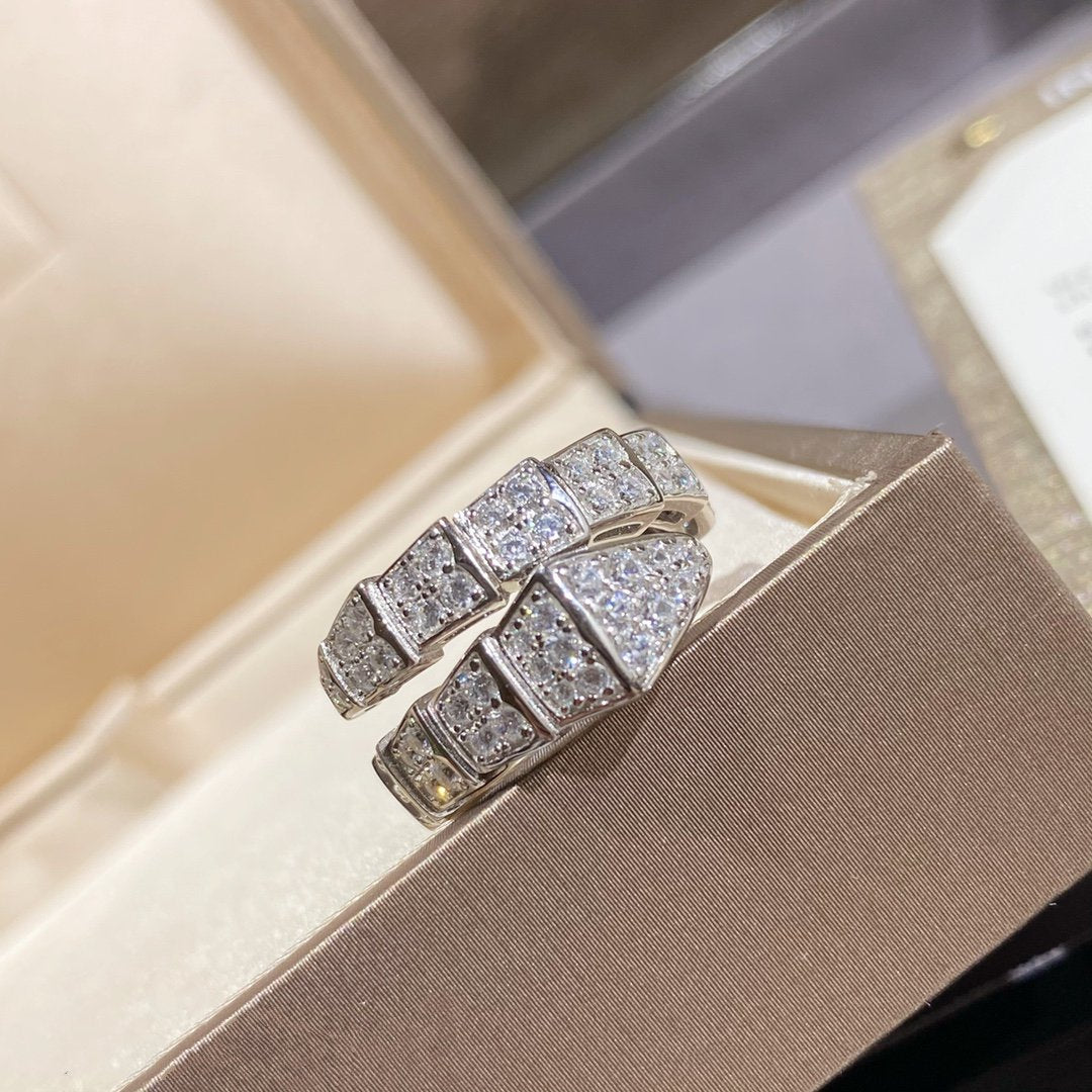 [⭐Hyrra Jewelry]SERPENTI RING SILVER DIAMOND PAVED