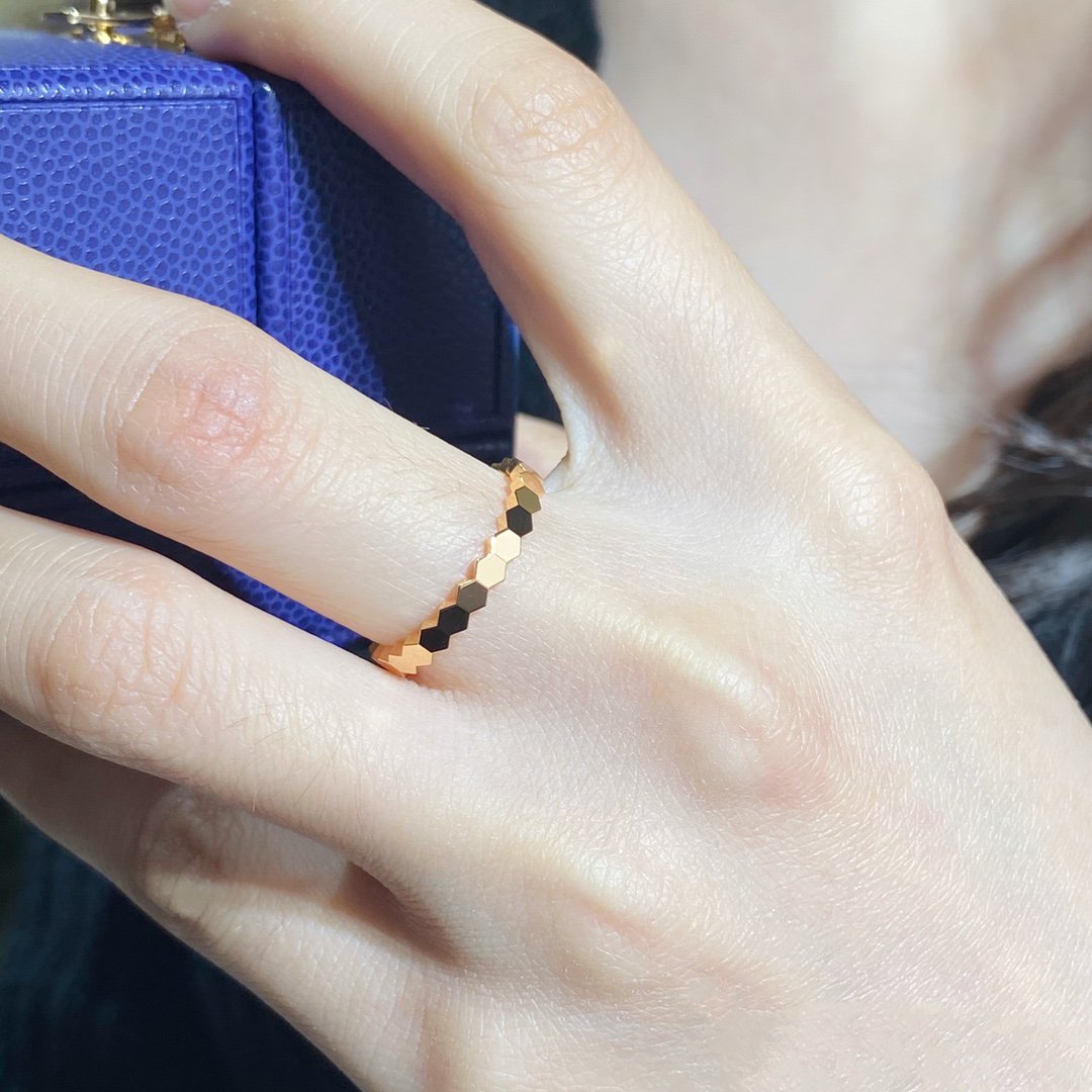 [⭐Hyrra Jewelry]BEE LOVE SMALL RING