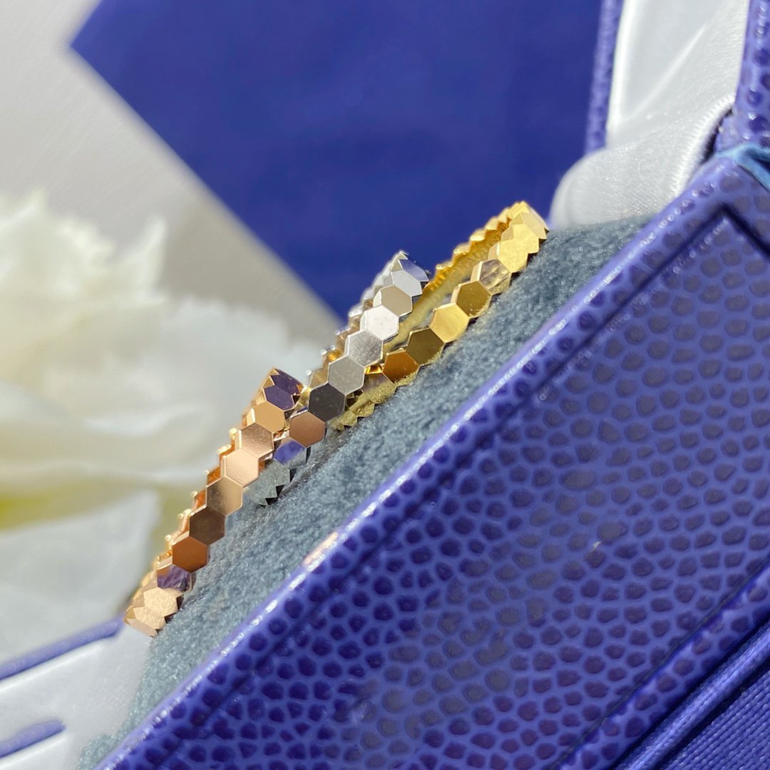 [⭐Hyrra Jewelry]BEE LOVE SMALL RING