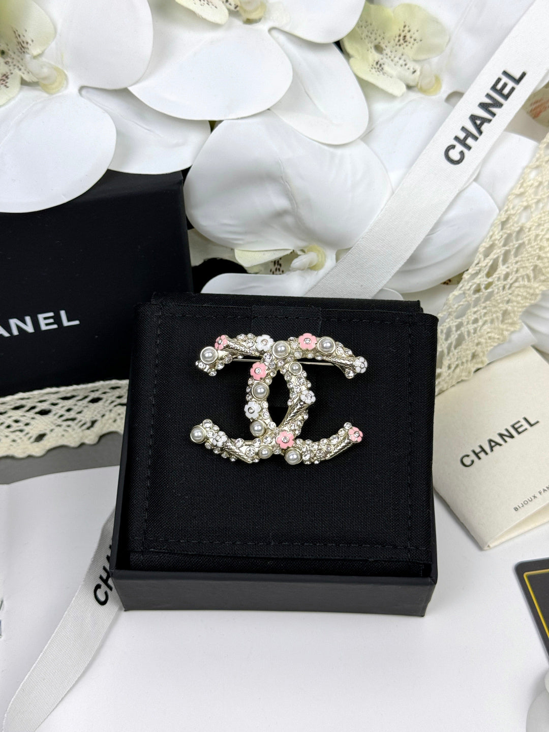[⭐Hyrra Jewelry]26C Pink-White Enamel Ice Cream Cone Double C Brooch