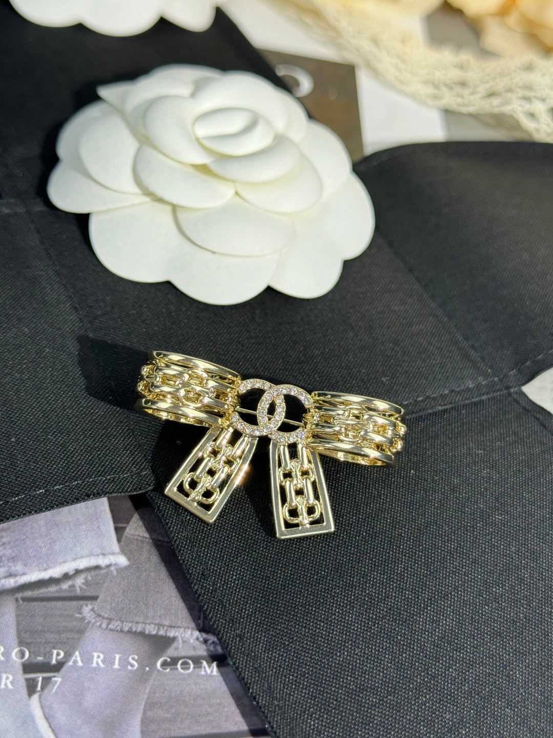 [⭐Hyrra Jewelry]25K Hollow Bow Brooch