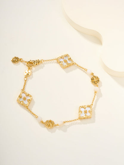 [⭐Hyrra Jewelry]B.C.L ENAMELED Three-Flower Bracelet（Trumpet)